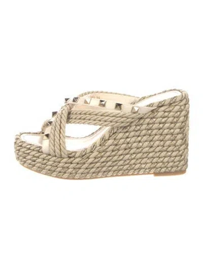 Pre-owned Valentino Garavani Rockstud Accents Leather Espadrilles In Neutral