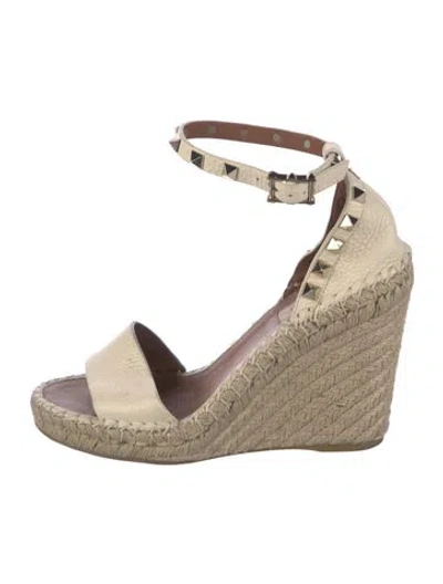 Pre-owned Valentino Garavani Rockstud Accents Leather Espadrilles In Neutral