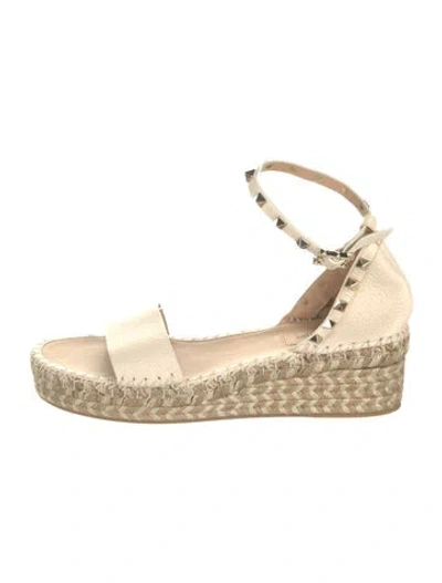 Pre-owned Valentino Garavani Rockstud Accents Leather Espadrilles In Neutrals