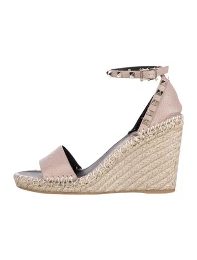 Pre-owned Valentino Garavani Rockstud Accents Leather Espadrilles In Neutrals