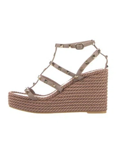 Pre-owned Valentino Garavani Rockstud Accents Leather Espadrilles In Neutrals