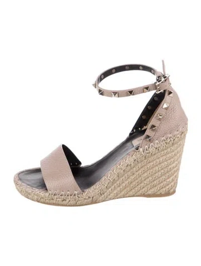 Pre-owned Valentino Garavani Rockstud Accents Leather Espadrilles In Neutrals