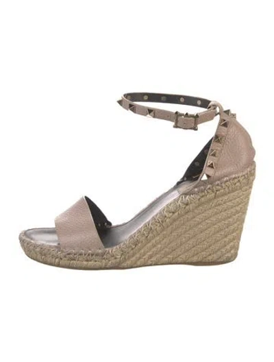 Pre-owned Valentino Garavani Rockstud Accents Leather Espadrilles In Pink