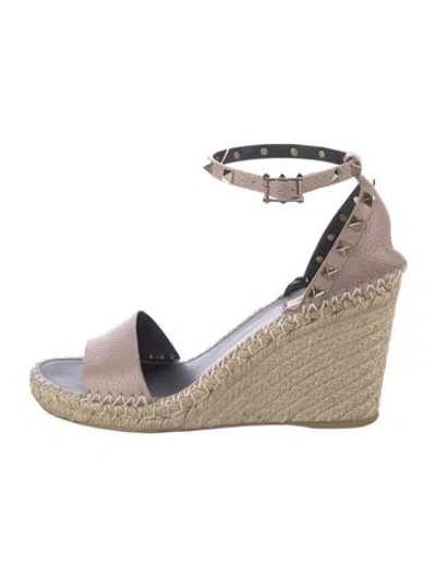 Pre-owned Valentino Garavani Rockstud Accents Leather Espadrilles In Pink