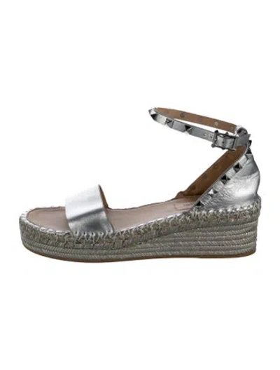Pre-owned Valentino Garavani Rockstud Accents Leather Espadrilles In Silver