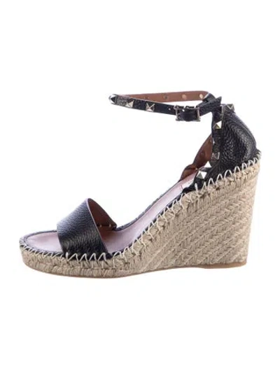 Pre-owned Valentino Garavani Rockstud Accents Leather Espadrilles W/ Tags In Black