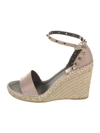 Pre-owned Valentino Garavani Rockstud Accents Leather Espadrilles W/ Tags In Neutral