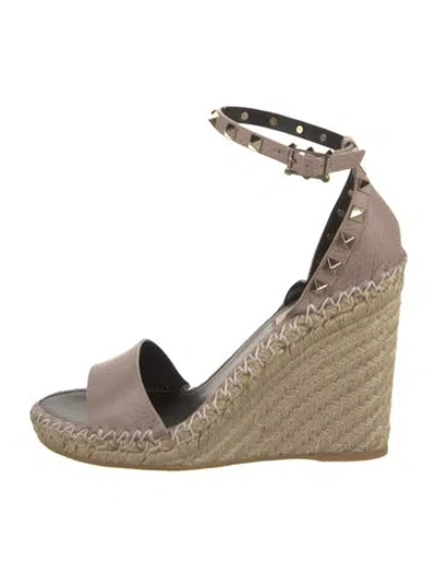 Pre-owned Valentino Garavani Rockstud Accents Leather Espadrilles W/ Tags In Neutral