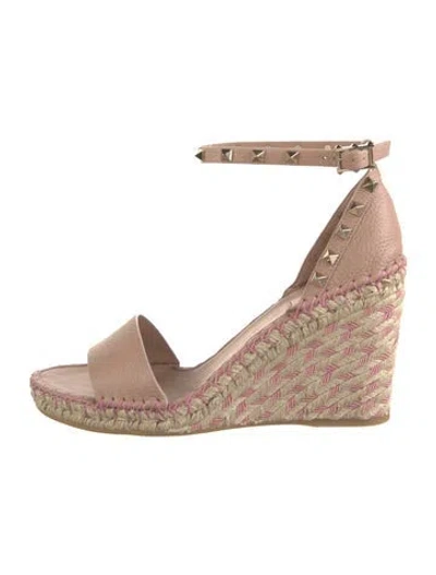 Pre-owned Valentino Garavani Rockstud Accents Leather Espadrilles W/ Tags In Neutrals/pink