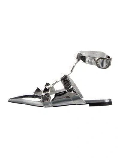 Pre-owned Valentino Garavani Rockstud Accents Leather Flats