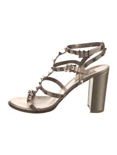 Pre-owned Valentino Garavani Rockstud Accents Leather Gladiator Sandals
