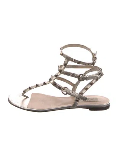 Pre-owned Valentino Garavani Rockstud Accents Leather Gladiator Sandals