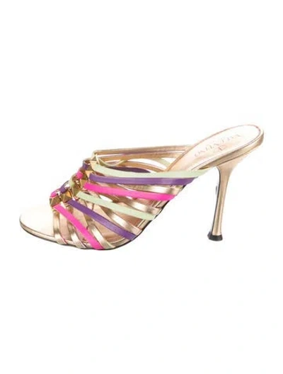 Pre-owned Valentino Garavani Rockstud Accents Leather Gladiator Sandals