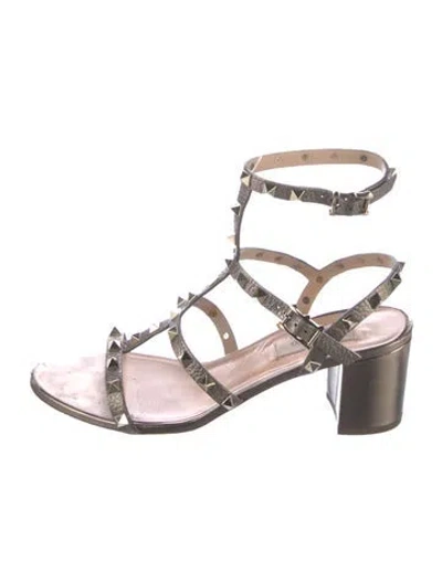 Pre-owned Valentino Garavani Rockstud Accents Leather Gladiator Sandals