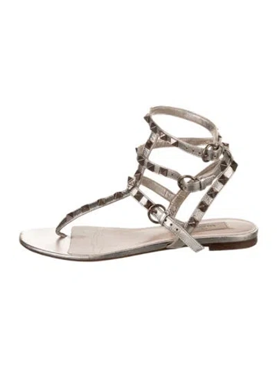 Pre-owned Valentino Garavani Rockstud Accents Leather Gladiator Sandals