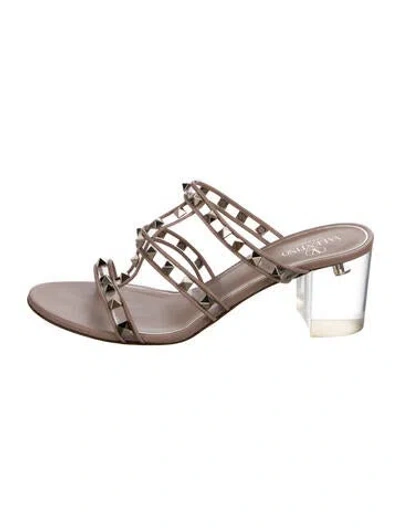 Pre-owned Valentino Garavani Rockstud Accents Leather Gladiator Sandals