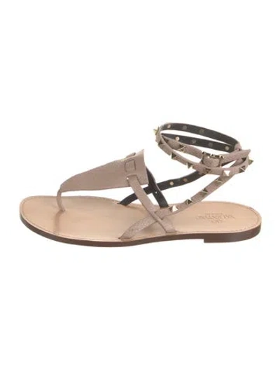 Pre-owned Valentino Garavani Rockstud Accents Leather Gladiator Sandals
