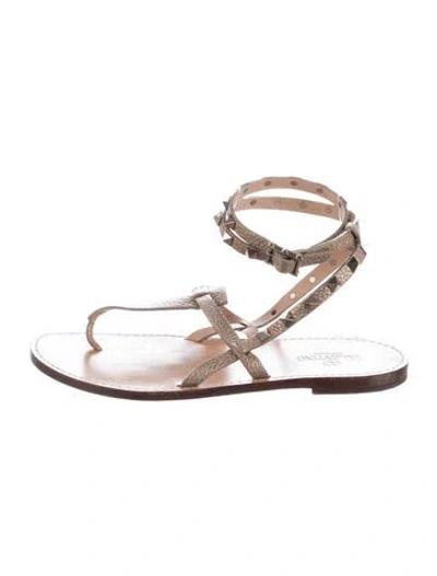 Pre-owned Valentino Garavani Rockstud Accents Leather Gladiator Sandals
