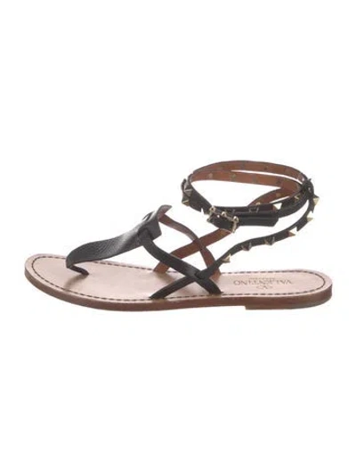 Pre-owned Valentino Garavani Rockstud Accents Leather Gladiator Sandals In Black
