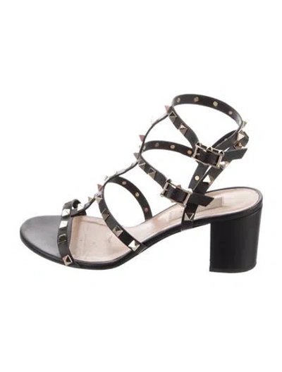 Pre-owned Valentino Garavani Rockstud Accents Leather Gladiator Sandals In Black