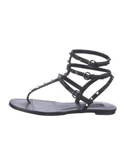 Pre-owned Valentino Garavani Rockstud Accents Leather Gladiator Sandals In Black