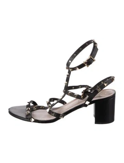 Pre-owned Valentino Garavani Rockstud Accents Leather Gladiator Sandals In Black