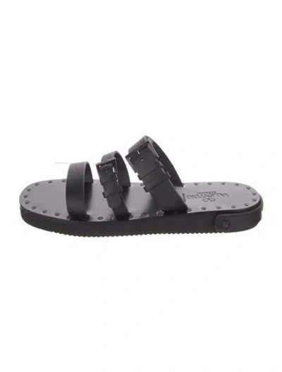 Pre-owned Valentino Garavani Rockstud Accents Leather Gladiator Sandals In Black