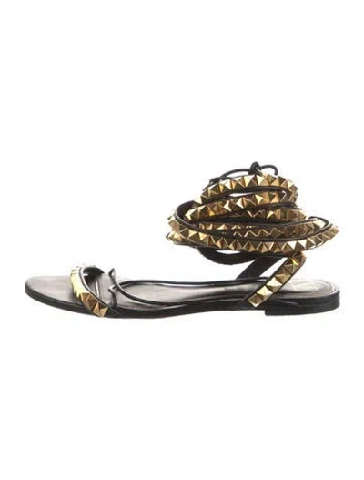 Pre-owned Valentino Garavani Rockstud Accents Leather Gladiator Sandals In Black