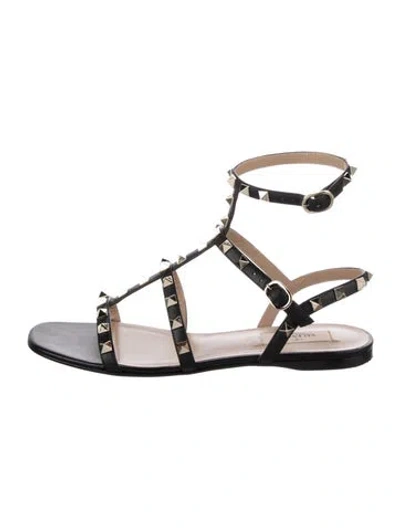 Pre-owned Valentino Garavani Rockstud Accents Leather Gladiator Sandals In Black