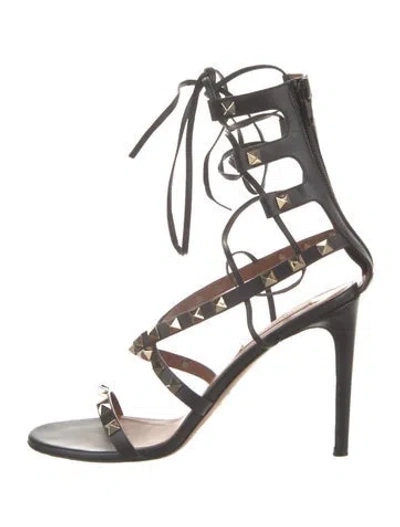 Pre-owned Valentino Garavani Rockstud Accents Leather Gladiator Sandals In Black