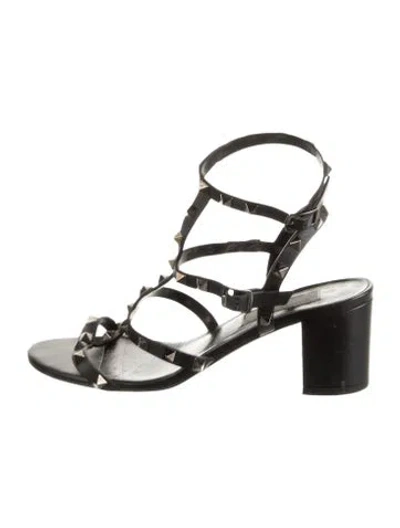 Pre-owned Valentino Garavani Rockstud Accents Leather Gladiator Sandals In Black
