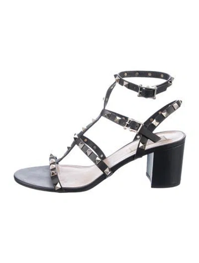Pre-owned Valentino Garavani Rockstud Accents Leather Gladiator Sandals In Black