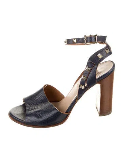 Pre-owned Valentino Garavani Rockstud Accents Leather Gladiator Sandals In Blue