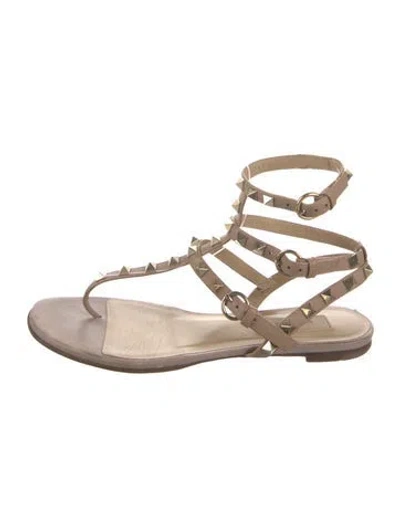 Pre-owned Valentino Garavani Rockstud Accents Leather Gladiator Sandals In Brown