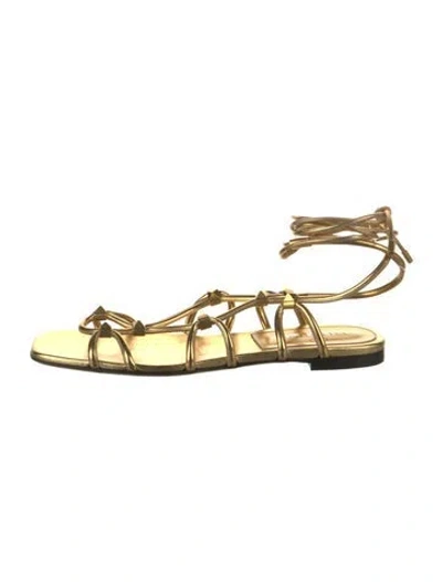Pre-owned Valentino Garavani Rockstud Accents Leather Gladiator Sandals In Gold/metallic