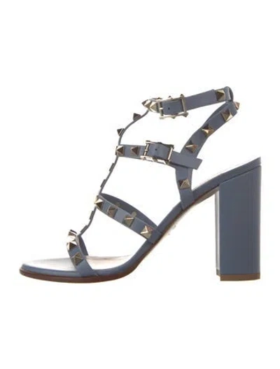 Pre-owned Valentino Garavani Rockstud Accents Leather Gladiator Sandals In Gray