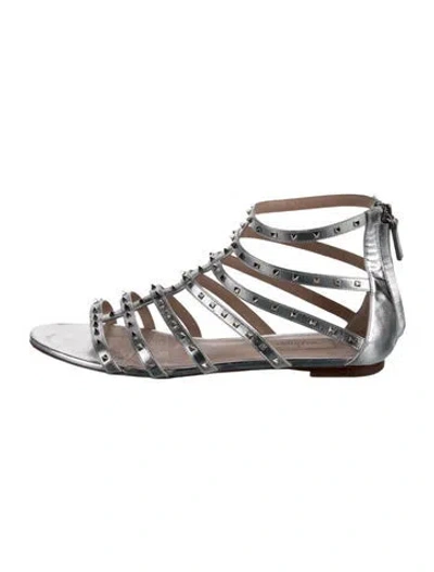 Pre-owned Valentino Garavani Rockstud Accents Leather Gladiator Sandals In Metallic/silver
