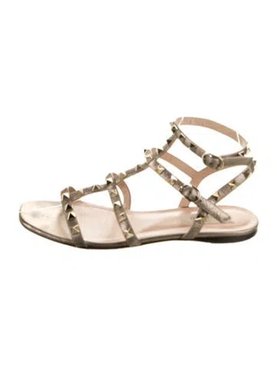 Pre-owned Valentino Garavani Rockstud Accents Leather Gladiator Sandals In Neutral