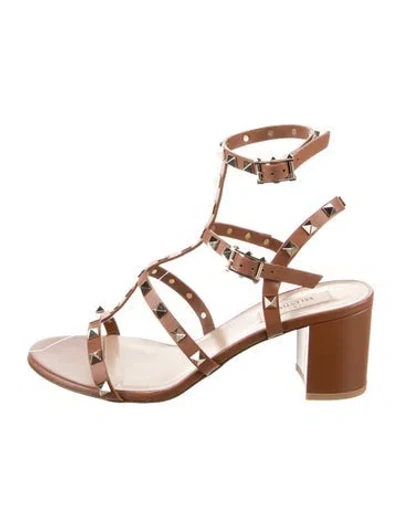 Pre-owned Valentino Garavani Rockstud Accents Leather Gladiator Sandals In Pink