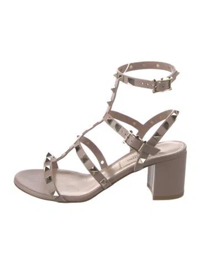 Pre-owned Valentino Garavani Rockstud Accents Leather Gladiator Sandals In Pink