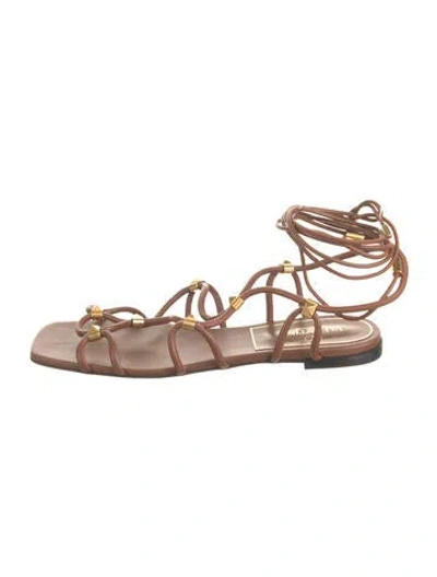 Pre-owned Valentino Garavani Rockstud Accents Leather Gladiator Sandals W/ Tags In Brown