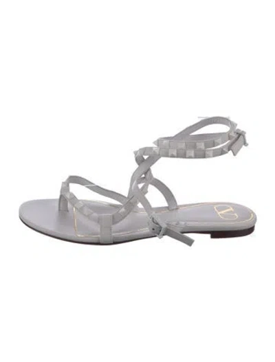 Pre-owned Valentino Garavani Rockstud Accents Leather Gladiator Sandals In White