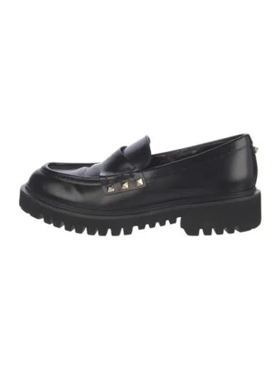 Pre-owned Valentino Garavani Rockstud Accents Leather Loafers In Black