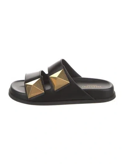 Pre-owned Valentino Garavani Rockstud Accents Leather Mules In Black