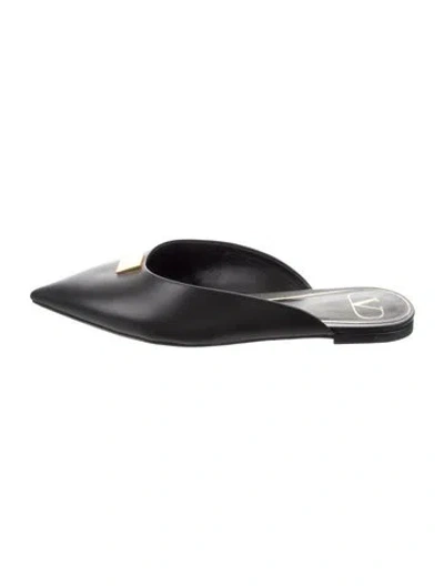 Pre-owned Valentino Garavani Rockstud Accents Leather Mules In Black