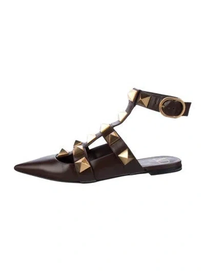 Pre-owned Valentino Garavani Rockstud Accents Leather Mules In Brown