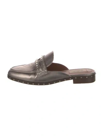 Pre-owned Valentino Garavani Rockstud Accents Leather Mules In Gold