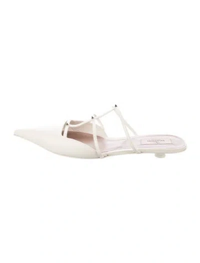 Pre-owned Valentino Garavani Rockstud Accents Leather Mules In White