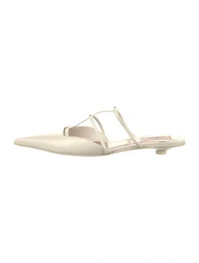 Pre-owned Valentino Garavani Rockstud Accents Leather Mules In White