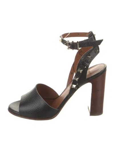 Pre-owned Valentino Garavani Rockstud Accents Leather Sandals In Black